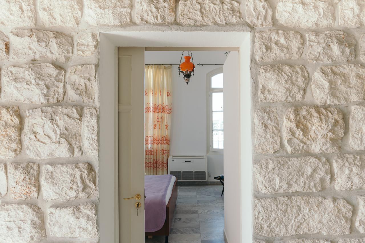 Hotel Beit El Bahr Ţabarjā Exteriér fotografie